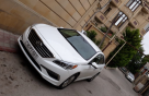 rent car image